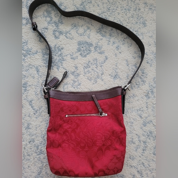 Coach crossbody purse medium size - Picture 3 of 10